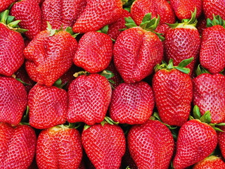 strawberry market