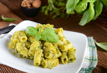 pesto pasta
