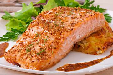 Baked salmon with honey-mustard sauce and potato gratin