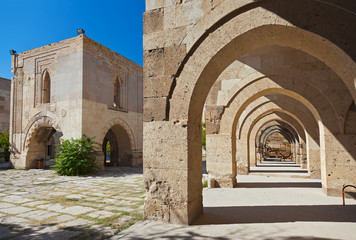Fototapeta na wymiar Courtyard of the Sultanhani caravansary at Turkey