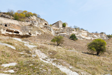 Fototapeta na wymiar Walls of medieval town chufut-kale, Crimea