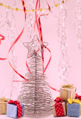 Obraz premium Christmas tree with gifts