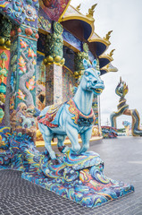 Horse sculpture was decorated with glazed tile