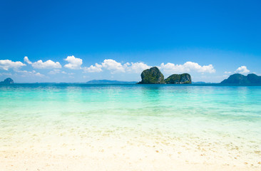 Sands of White Bright Holiday