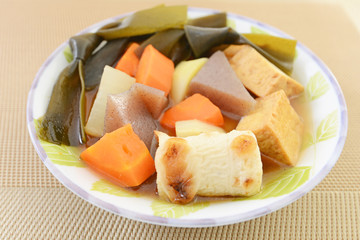日本伝統料理のおでん