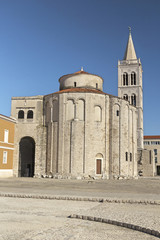 Fototapeta na wymiar Église saint Donat de Zadar