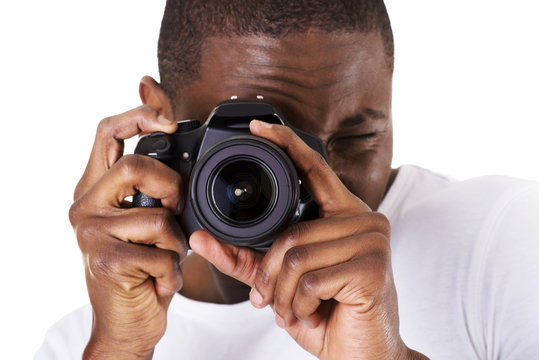 Black photographer doing photos