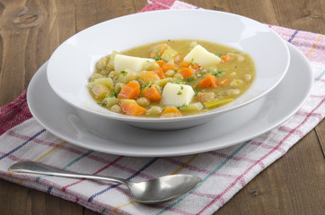 home made vegetarian pea soup
