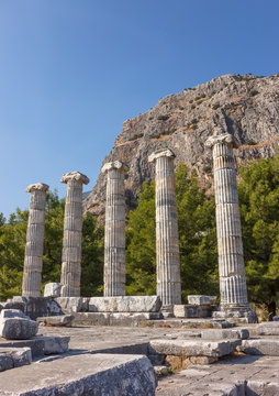 Athena Polias temple ruins