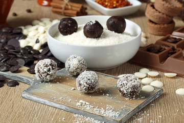 tartufi di cioccolato con cocco