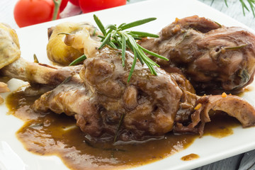 Chicken legs with red wine