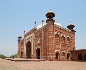 Fototapeta na wymiar red Building in Agra