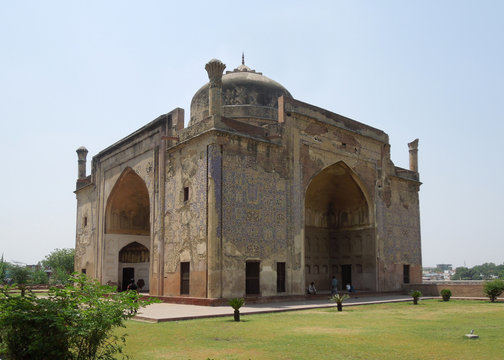 Chini Ka Rauza in Agra