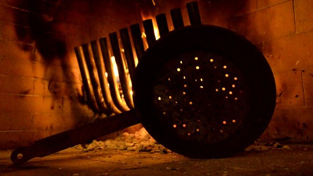 Padella per caldarroste Cucina italiana food Expo Milano 2015