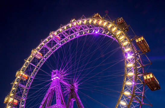 Ferris Wheel - Wiener Riesenrad In Prater, Vienna