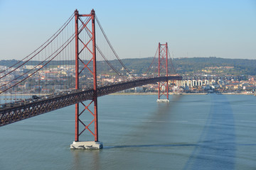Ponte 25. de Abril, Tejobrücke, Lissabon, Portugal, Almada