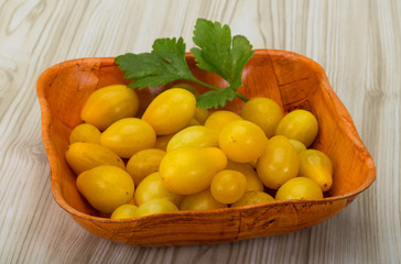 Yellow cherry tomatoes