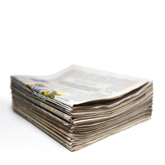 Grosser Zeitungsstapel