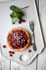 Тарт с клюквой и сыром маскарпоне