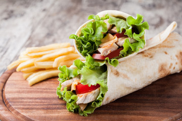 tortilla wrap, fajita