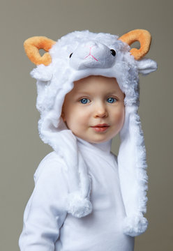 Baby with sheep hat New Year 2015