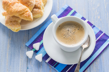 coffee cup black wooden board brown white milk croissants