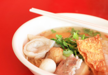 Thai Noodle on red table