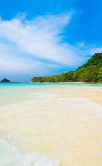 Peaceful Wallpaper On a Sunny Beach