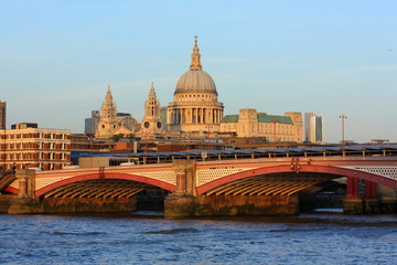 Fototapeta na wymiar London skyline with Blackfriars Bridge and St. Paul