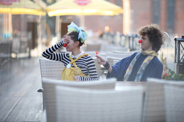 Clowns dating; street theater concept