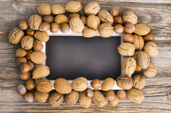 「Macadamianuss」の画像 - 105 件の Stock 写真、ベクターおよびビデオ | Adobe Stock