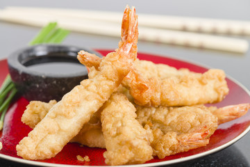 Ebi Tempura - Prawn tempura served with soy sauce.