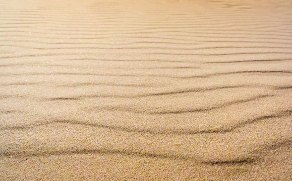 texture of the real sand waves