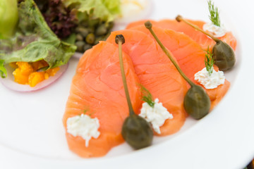 Smoked salmon salad