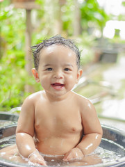 HAPPY BABY IN BATH TIME