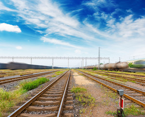 Fototapeta na wymiar The way forward railway