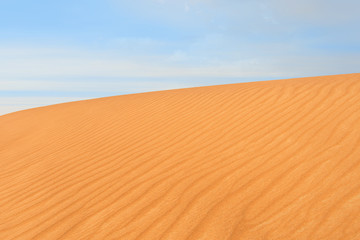 Fototapeta na wymiar Photo of sand dune in the desert of United Arab Emirates