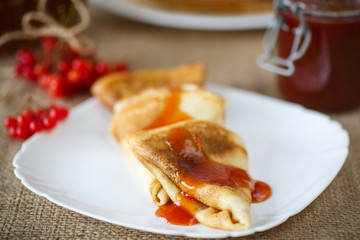 pancakes with jam viburnum