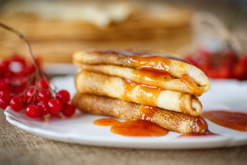 pancakes with jam viburnum