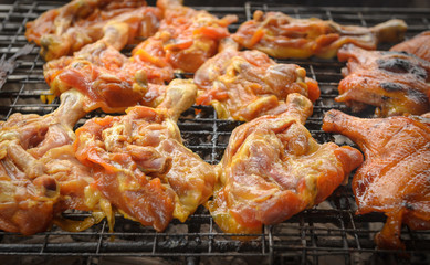 grill chicken on grill
