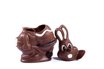 Schokoladen Osterhase zerbrochen Nahaufnahme