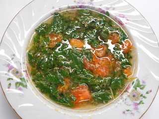 モロヘイヤとトマトのスープ