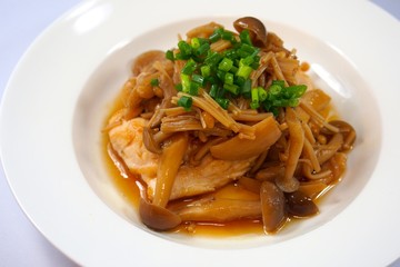 和風チキンステーキ