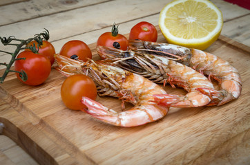 grilled shrimp and tomato