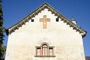 Fototapeta premium The church of San Michele at Palagnedra on Centovalli valley