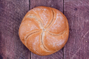 kaiser roll bread