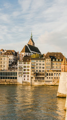 Fototapeta premium Basel, Altstadt, Martinskirche, Rhein, Rheinbrücke, Schweiz