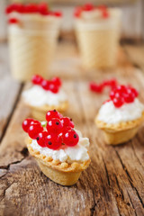 tartlets with cottage cheese