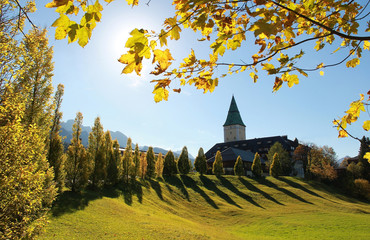 Schloss Ellmau im Herbst