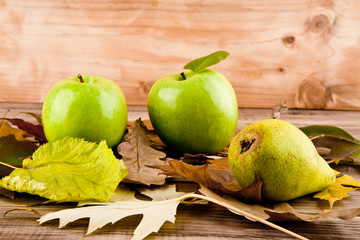 apples and leaves